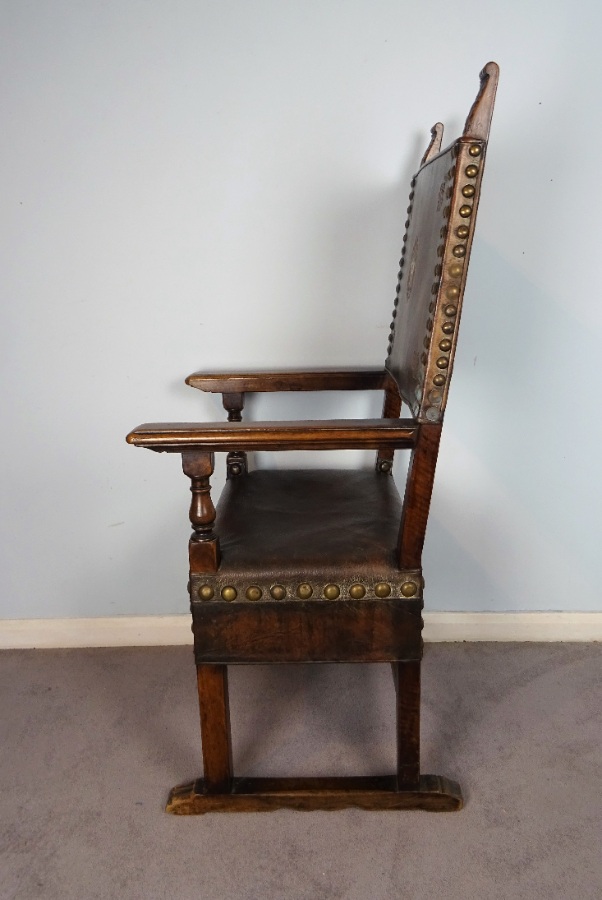 Italian Walnut and Leather Throne Armchair (5).JPG